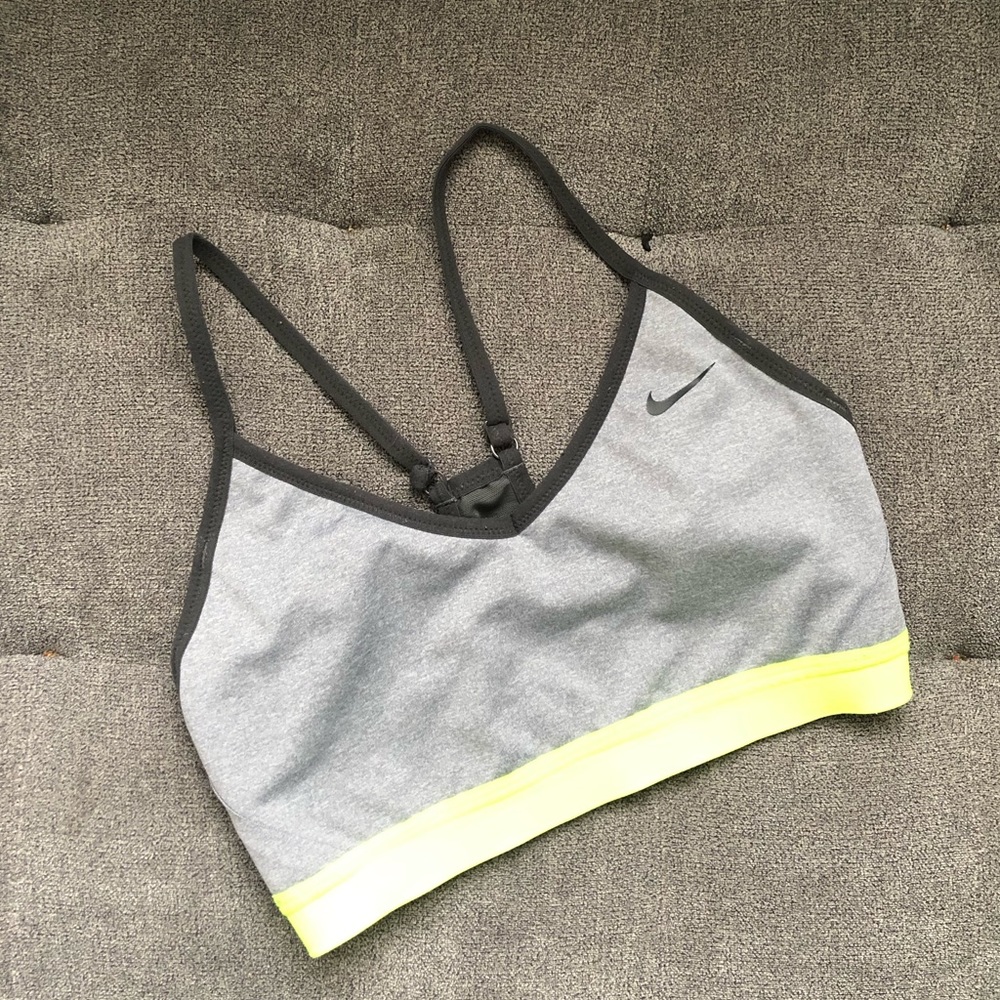 NIKE Woman’s Training Top